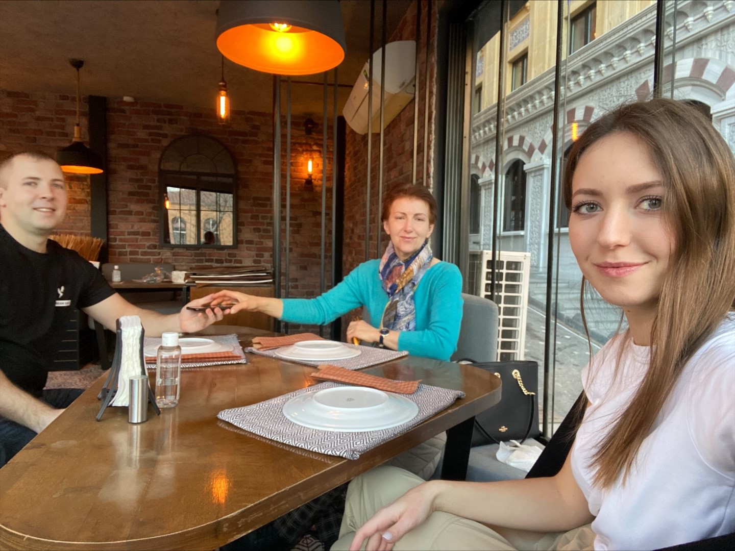 Sasha, Vicki and Alice in Istanbul in early 2022